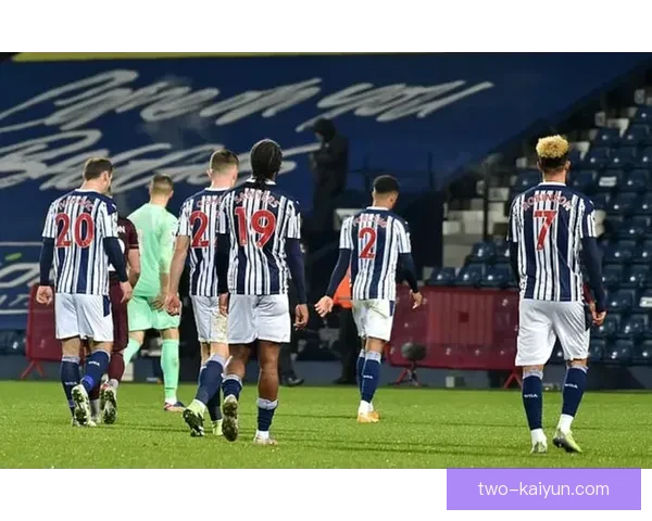 西布朗历史英超岁月：征战顶级联赛的起伏与坚守力